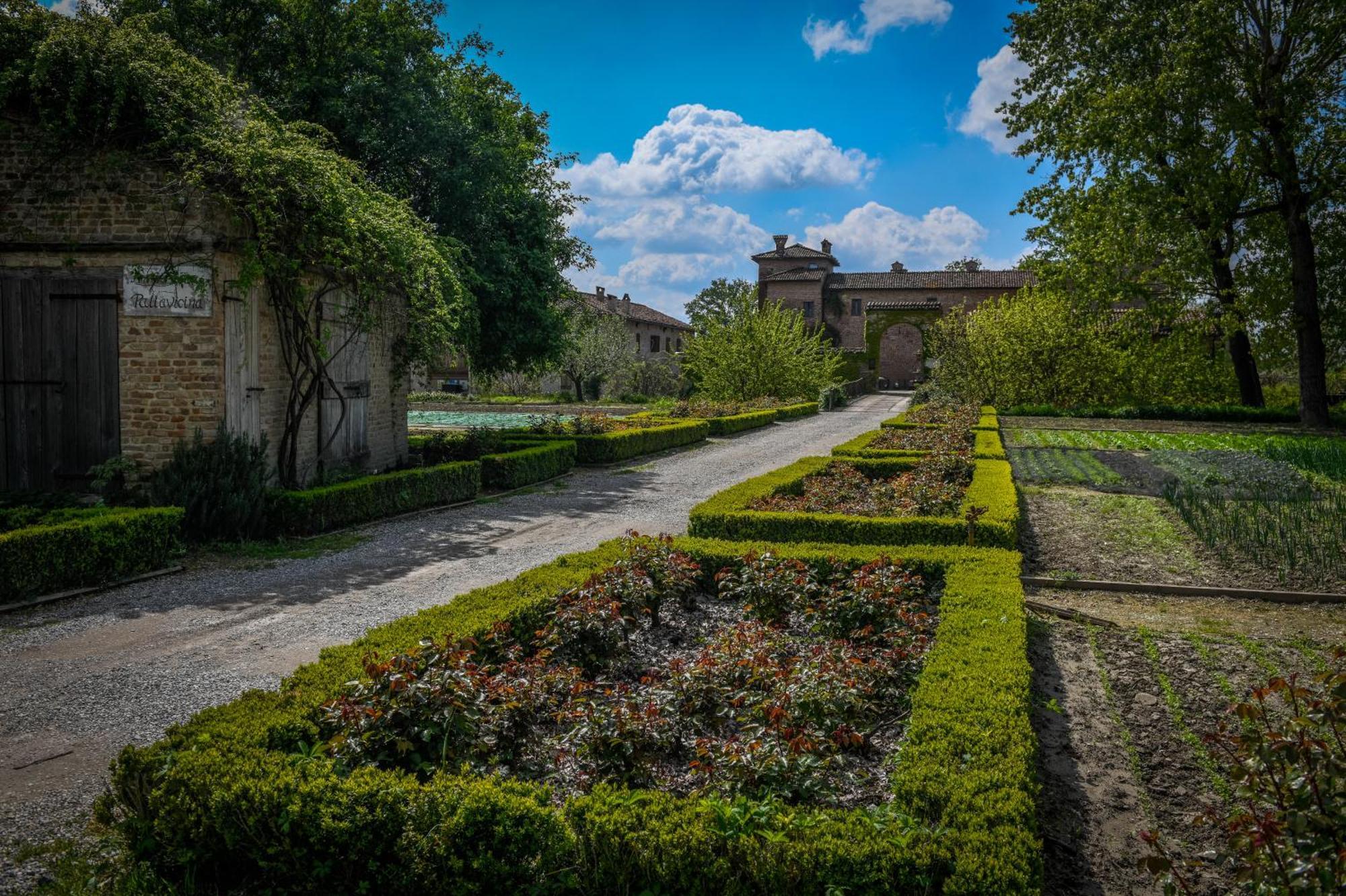 Antica Corte Pallavicina Relais Polesine Parmense Buitenkant foto
